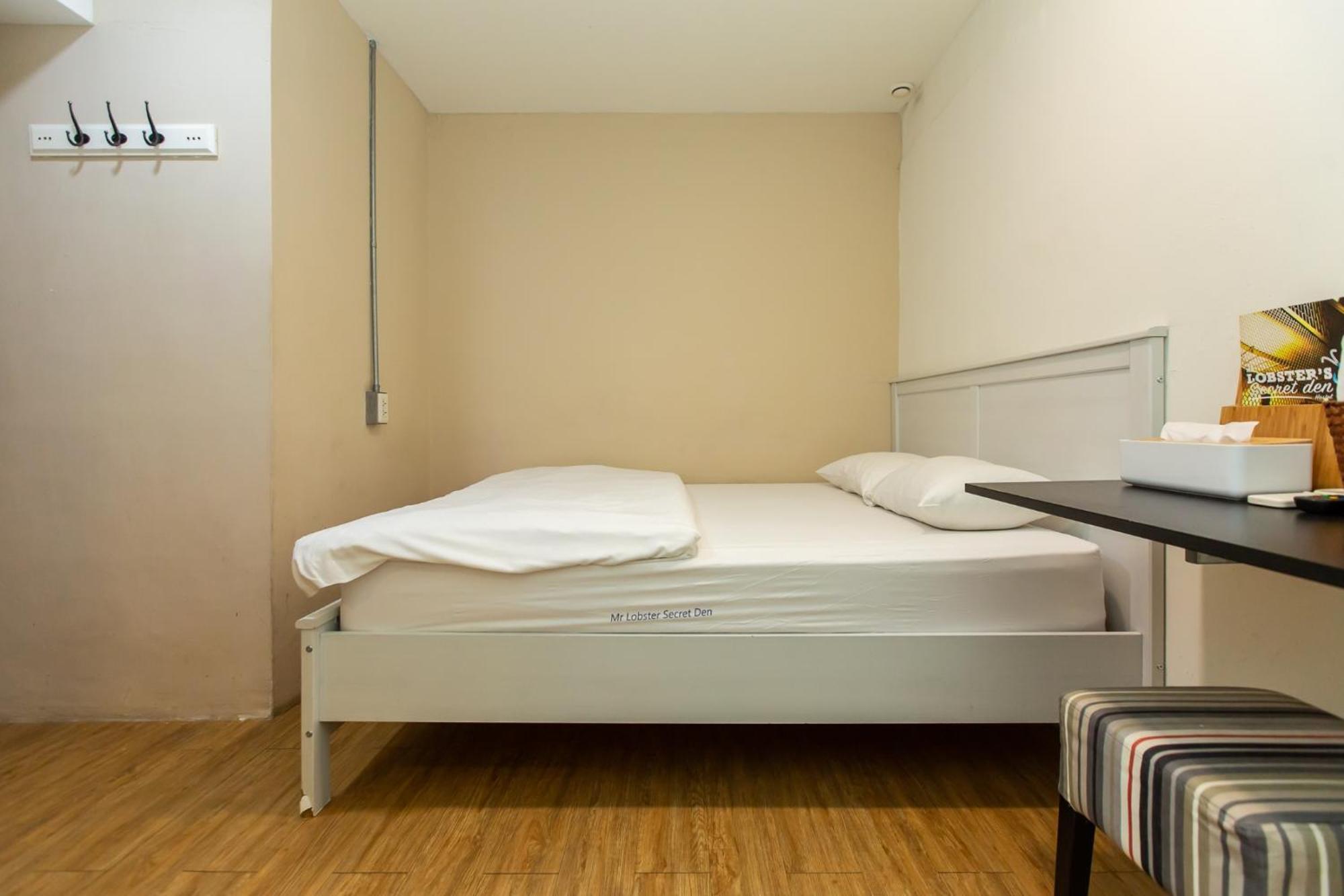 Mr. Lobster’s Secret Den design hostel Taipeh Zimmer foto