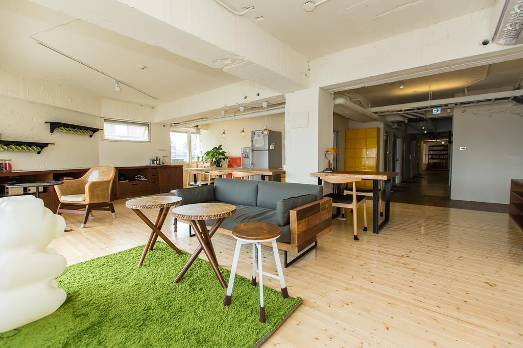 Mr. Lobster’s Secret Den design hostel Taipeh Exterior foto