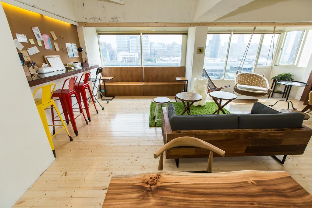 Mr. Lobster’s Secret Den design hostel Taipeh Exterior foto