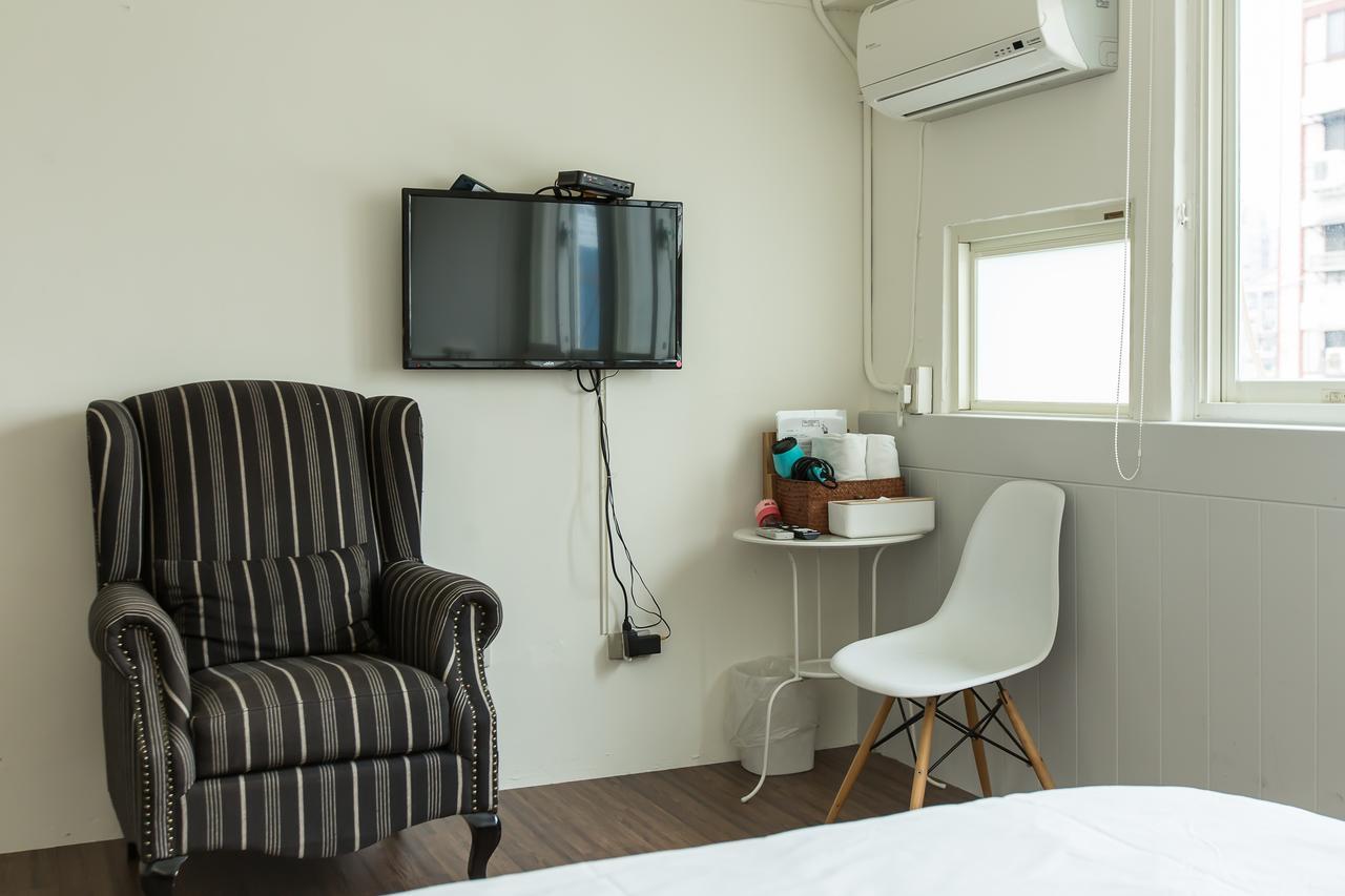 Mr. Lobster’s Secret Den design hostel Taipeh Exterior foto