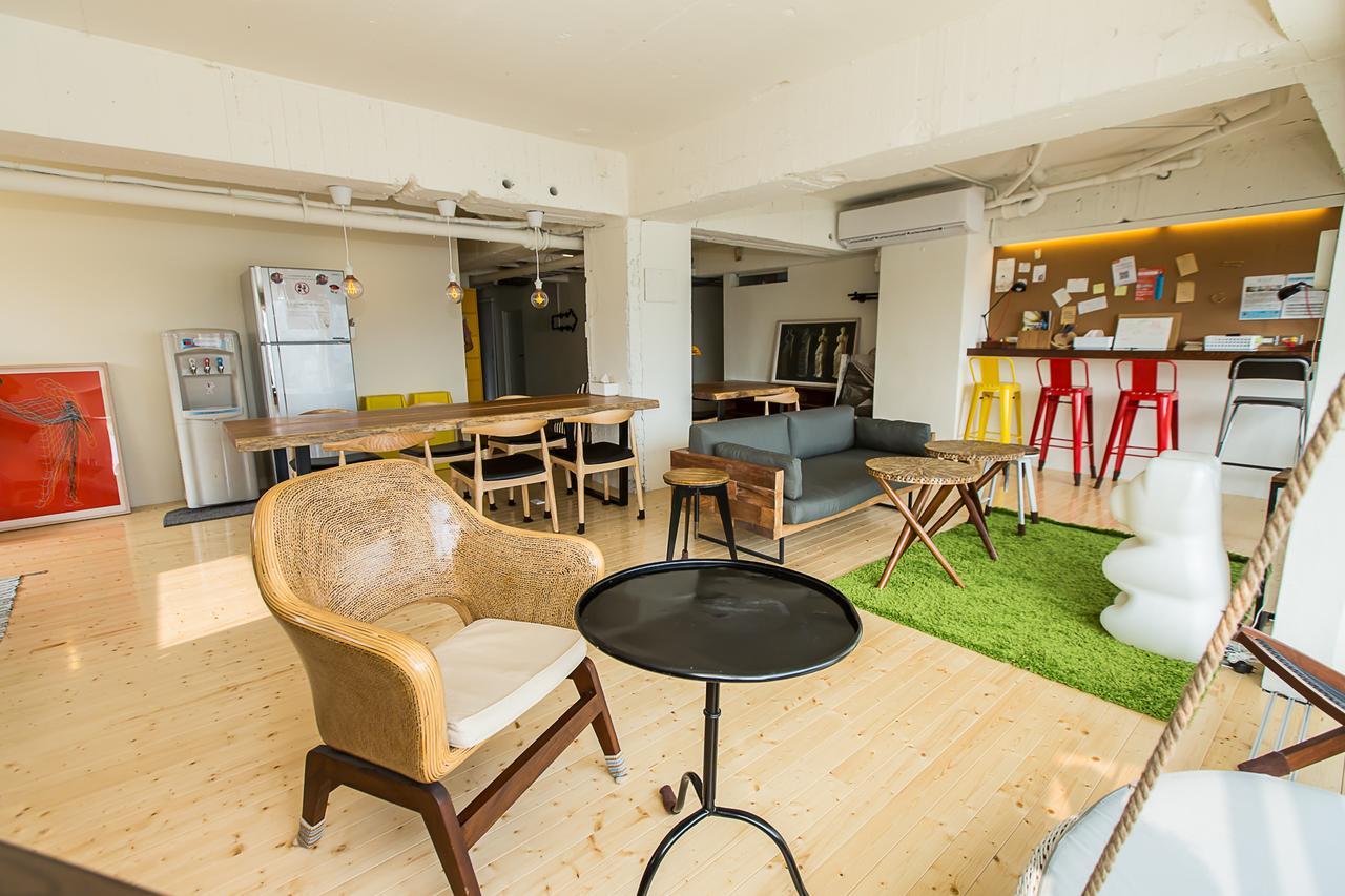 Mr. Lobster’s Secret Den design hostel Taipeh Exterior foto