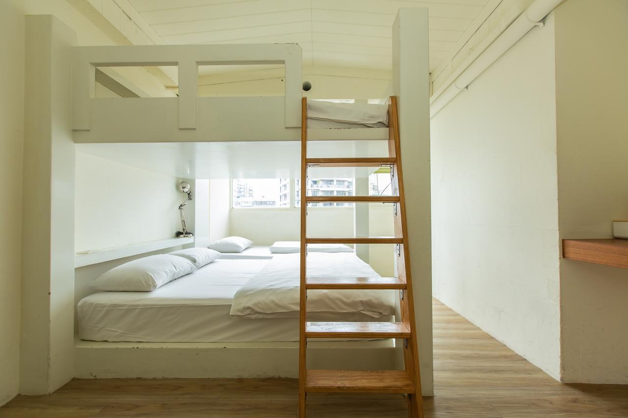 Mr. Lobster’s Secret Den design hostel Taipeh Exterior foto
