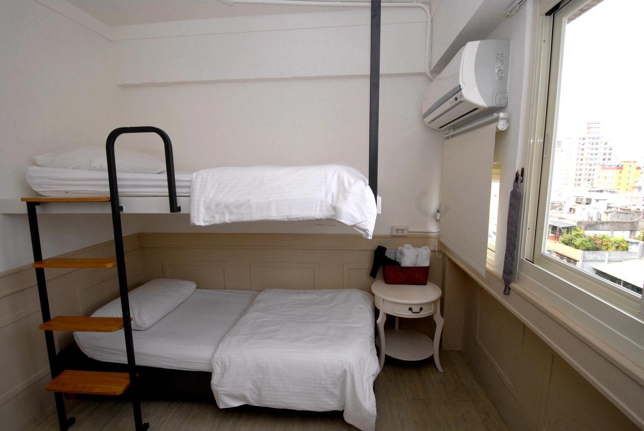 Mr. Lobster’s Secret Den design hostel Taipeh Exterior foto